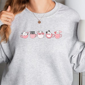 Valentine&#39;s Day Cat Shirt, Cute Valentine Shirt, Cats and Hearts Shirt, Cat Lover Shirt, Kitty Gift Shirt, Valentine Cat Tee, Cat Mom Shirt