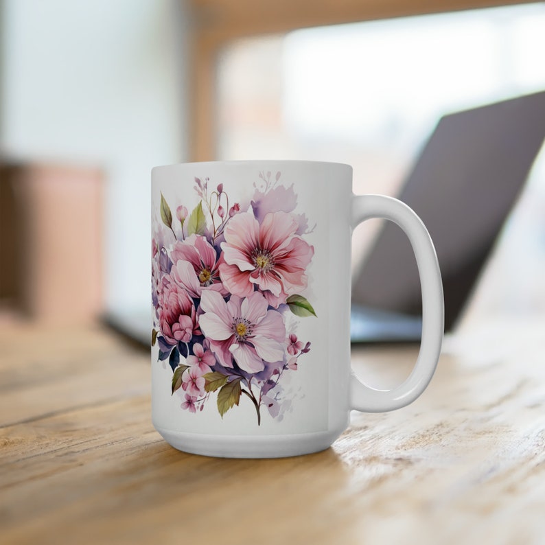 Taza de cerámica con estampado floral de 444 ml (15 oz), popular, superventas, regalos por menos de 10 €, tendencia en Etsy, idea de regalo de Navidad, artículo más vendido Blanco