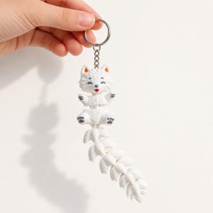 Samoyed Keychain Movable | 3D Print Flexi Dog with Fluffy Tail | Gift for Dog Lovers image 5