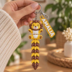 Lion Flexi Keychain | Movable Mane | 3D Printed Gift image 1