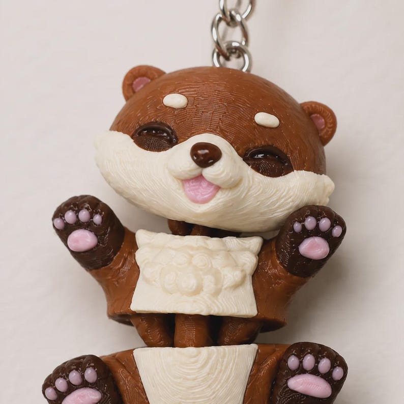 Otter Keychain Movable | 3D Print Otter Figure with Curly Tail | Gift for Animal Lovers image 4