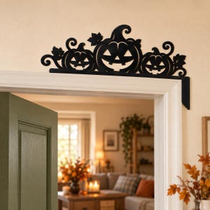 Classic Pumpkin Halloween Door Topper | 4 Designs | 3D Printed Door Decor P6 Pumpkin Family