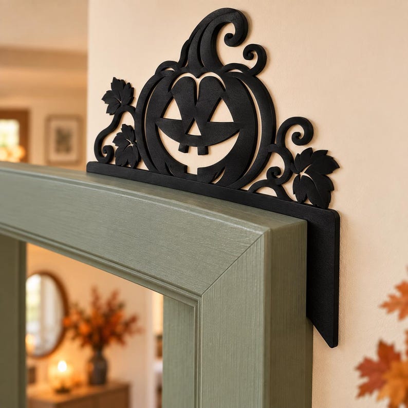 Classic Pumpkin Halloween Door Topper | 4 Designs | 3D Printed Door Decor image 7