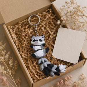 Raccoon Keychain Movable | 3D Print Flexi Figure with Curly Tail | Gift for Animal Lovers image 3