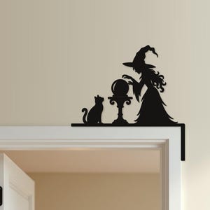 Halloween Door Decor Witch with Crystal Ball | Black Spooky Decoration (20x20cm) image 8