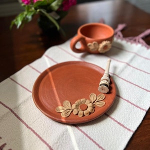 Embroidered Clay Plate: Oaxacan Filigree Home Decor, 8-inch