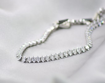 Kiana | Tennis bracelet with zircon stones, Marquise Oval Square Cut | Rustproof stainless steel, stainless steel