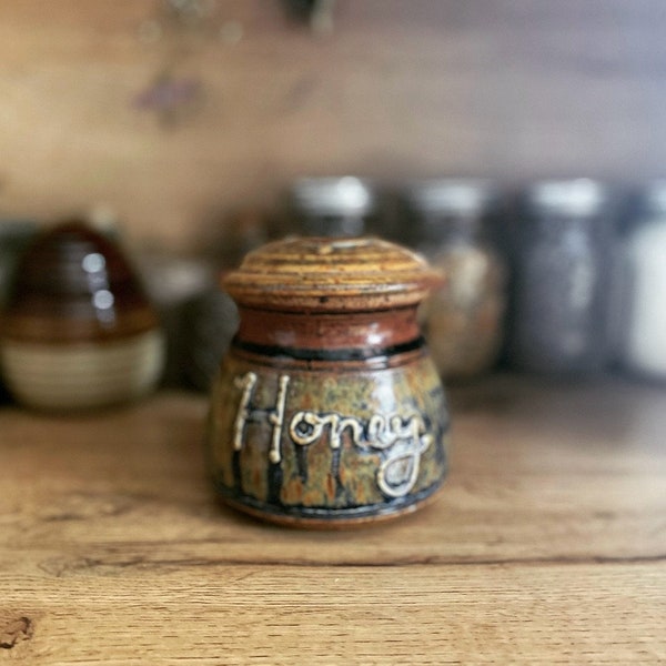 Ceramic Honey Beeswax Candle
