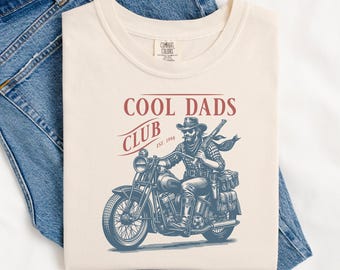 Comfort Colors® Cool Dads Club Shirt Retro Biker Dad Tee Vintage Motorcycle Father’s Day Gift Birthday Gift for Adventurous, Rugged Dads Tee