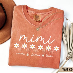 Comfort Colors® Mimi Shirt with Grandkids Names, Daisy Flower Mimi Shirt, Floral Mimi Gifts, Custom Kids Names Grandma Shirt, Mimi Birthday image 4