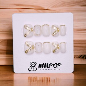 Cosmic Cloud - Hand Painted Press On Nails Glue On, False Gel Press-on, 3D Acrylic Nail Cute Gift for Her, Short Square