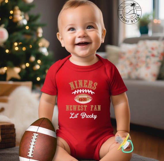 Merry Christmas Tree Football Team Sanfrancisco-49er Fan T-Shirt Merry Christmas Tree Football Team Sanfrancisco-49er Fan T-Shirt
