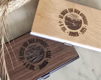 Porte-carte en bois - Gravé au thème de l'assemblée régionale 2025 - Le culte que Dieu approuve - Assemblée spéciale - Personnalisable