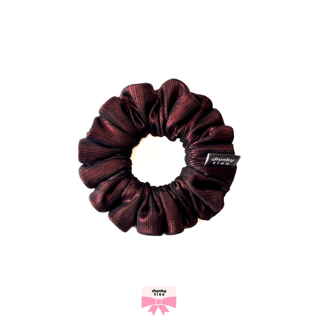 ★KIMHEKIM★ Velvet Label Scrunchie (Black / Red / Ivory) Velvet Label Scrunchie (Ivory) - KIMHĒKIM