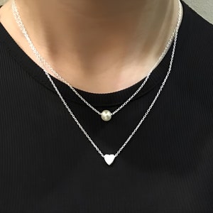 Collier en argent coeur et perle à deux couches, collier de charme en argent, bijoux en coeur et perle en argent, collier multicouche en argent image 2