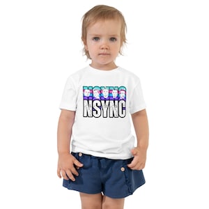 T-shirt à manches courtes pour tout-petit graphique coloré rétro NSYNC, tournée de la Réunion, fan en formation, chemise nostalgique de groupe de garçons pour enfants des années 90