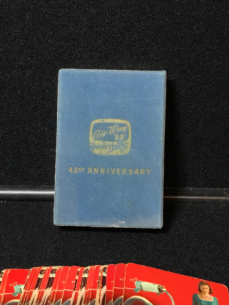 Cartas de jogo higienizadoras Air Way dos anos 1950 - VINTAGE Kitsch mulher engraçada a vácuo, QuikShip no mesmo dia imagem 5