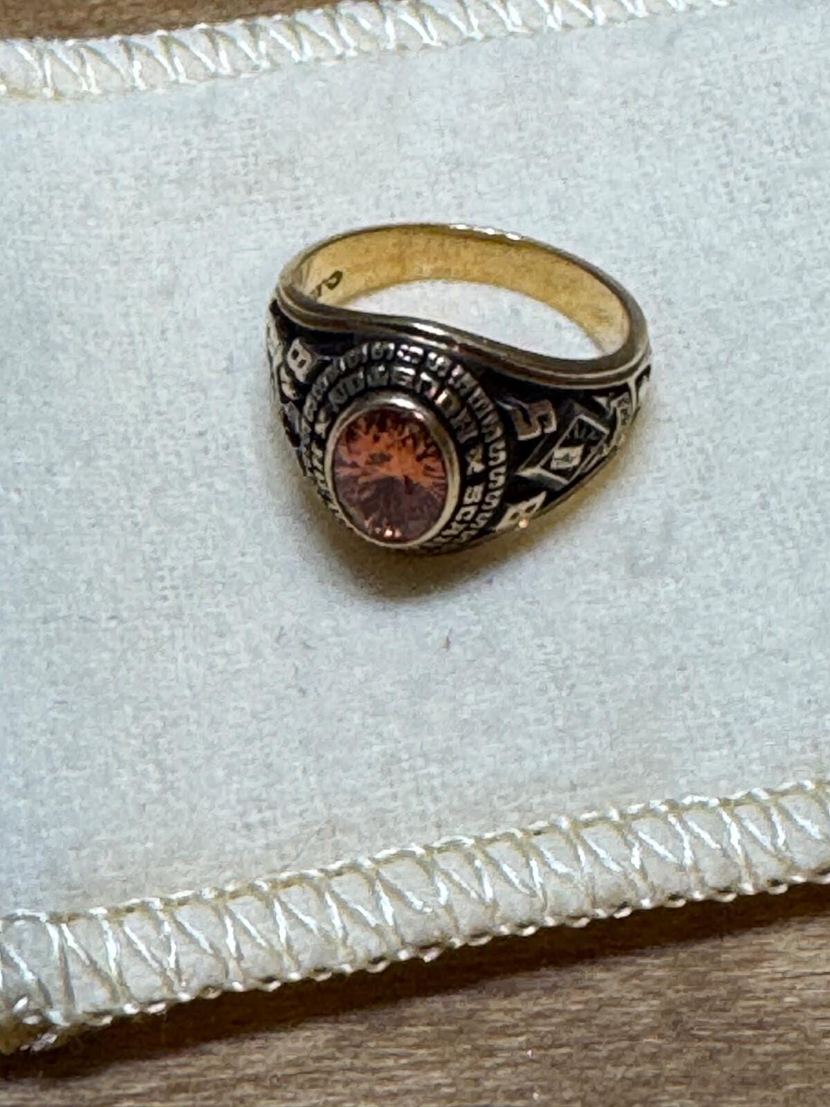 Vintage 1985 Class Ring - Etsy