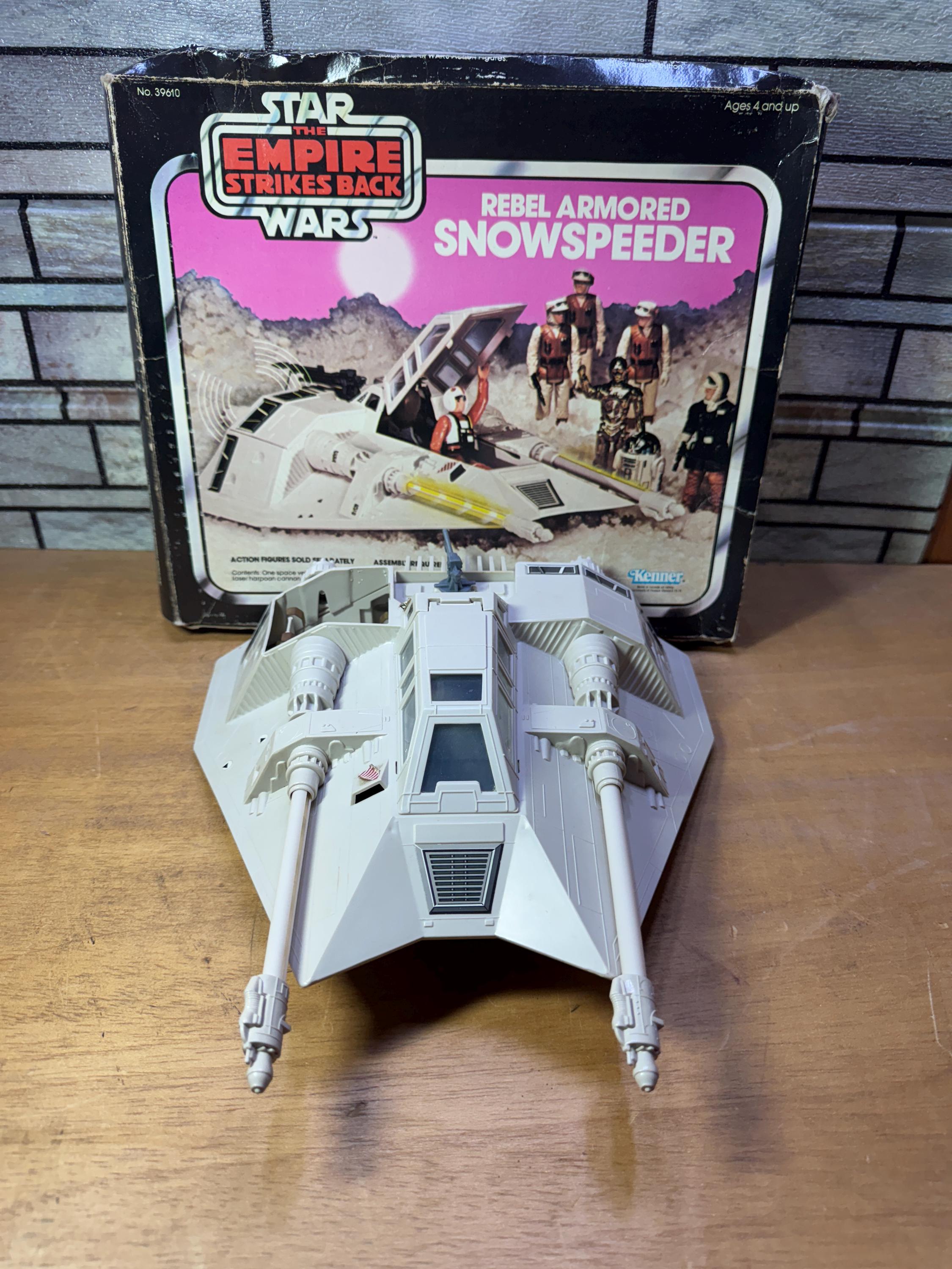 1980 Star Wars ESB Rebel Armored Snowspeeder - Kenner 39610 - Box