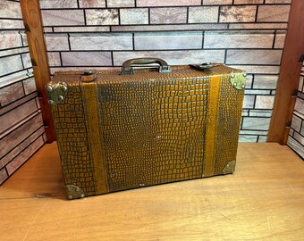 Porte-documents vintage SuitCase, QuikShip gratuit le jour même