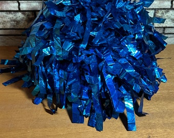 Pompones azules para equipos de baile y porristas hechos a mano en Texas.