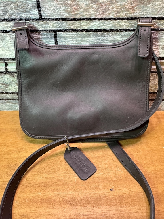 Vintage Coach Small Leather Purse Shoulder Bag HOBO Style, Smooth