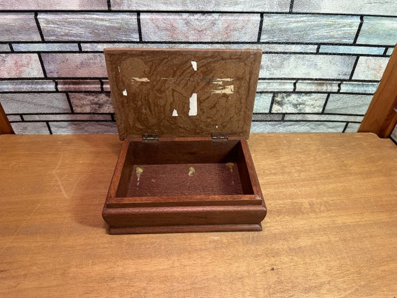 Antique Mahogany Trinket Box Collectors Compartme… - image 2