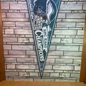 Vintage Philadelphia Eagles NFL Football Team Pennant, 2003