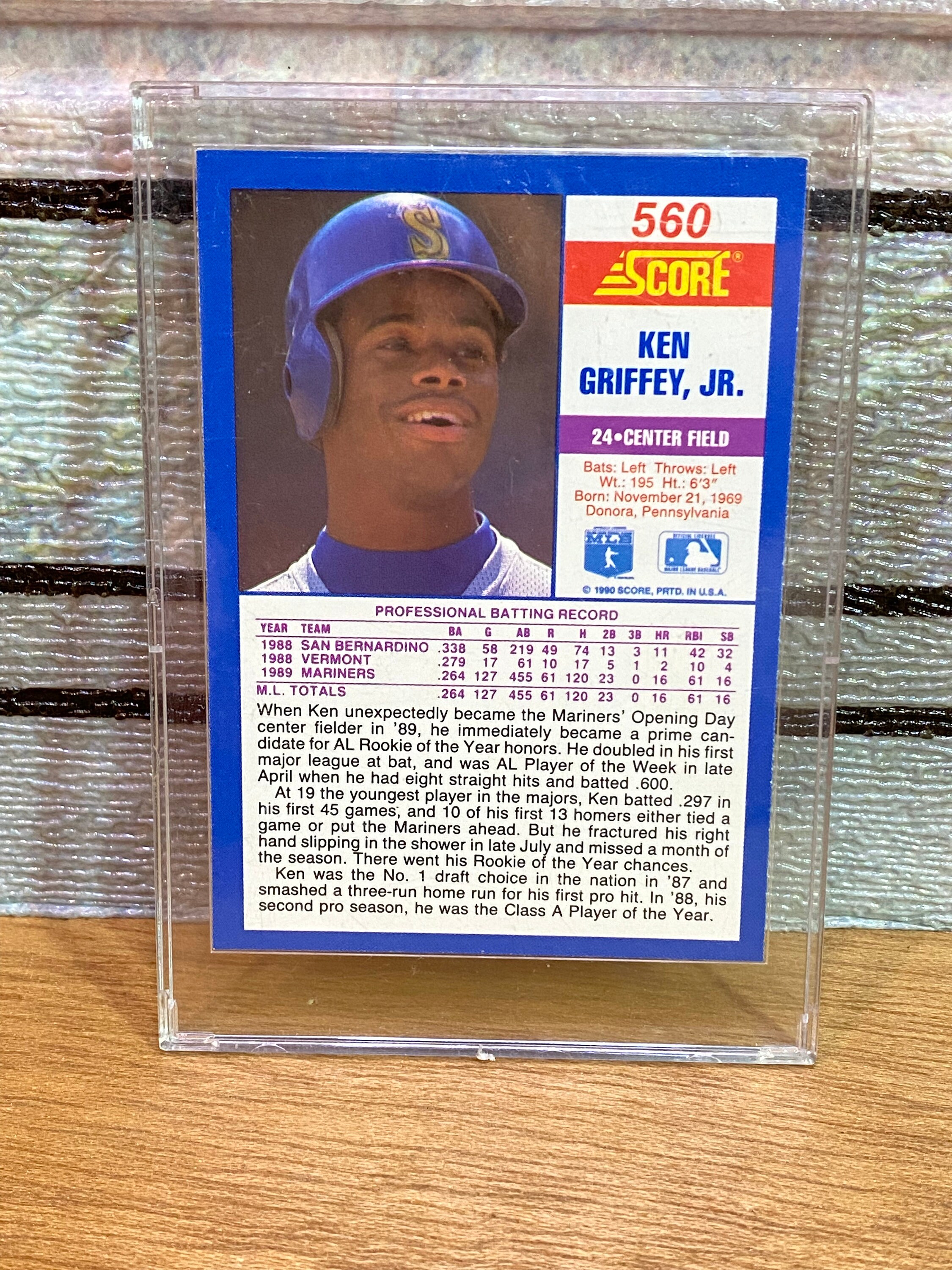 1990 Ken Griffey Jr. Seattle Mariners, Score #560, Blue Dot 1990 Ken Griffey Jr. Seattle Mariners, Score #560, Blue Dot