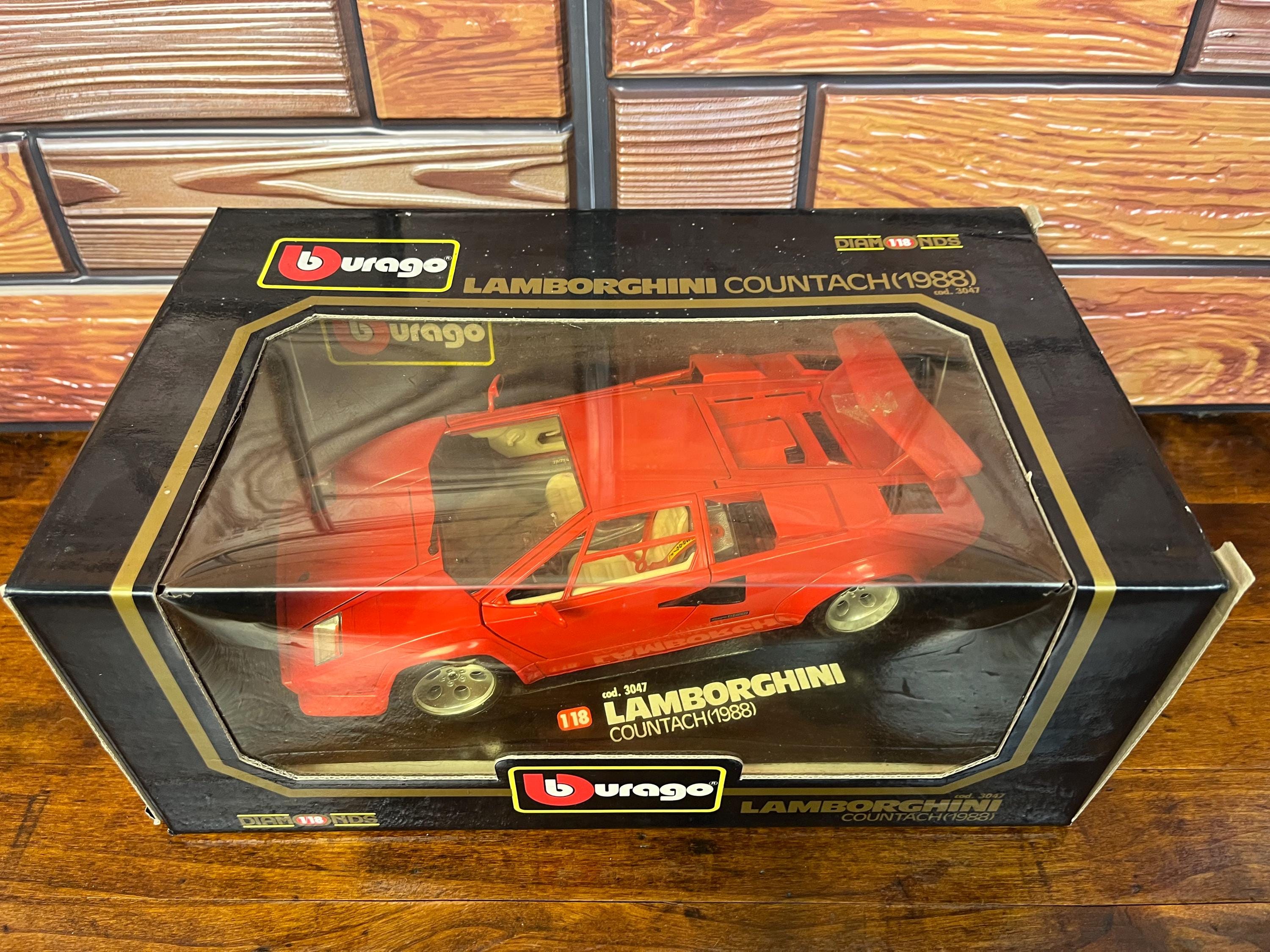Burago Gold Collection Lamborghini Countach 5000 Quattrovalvole
