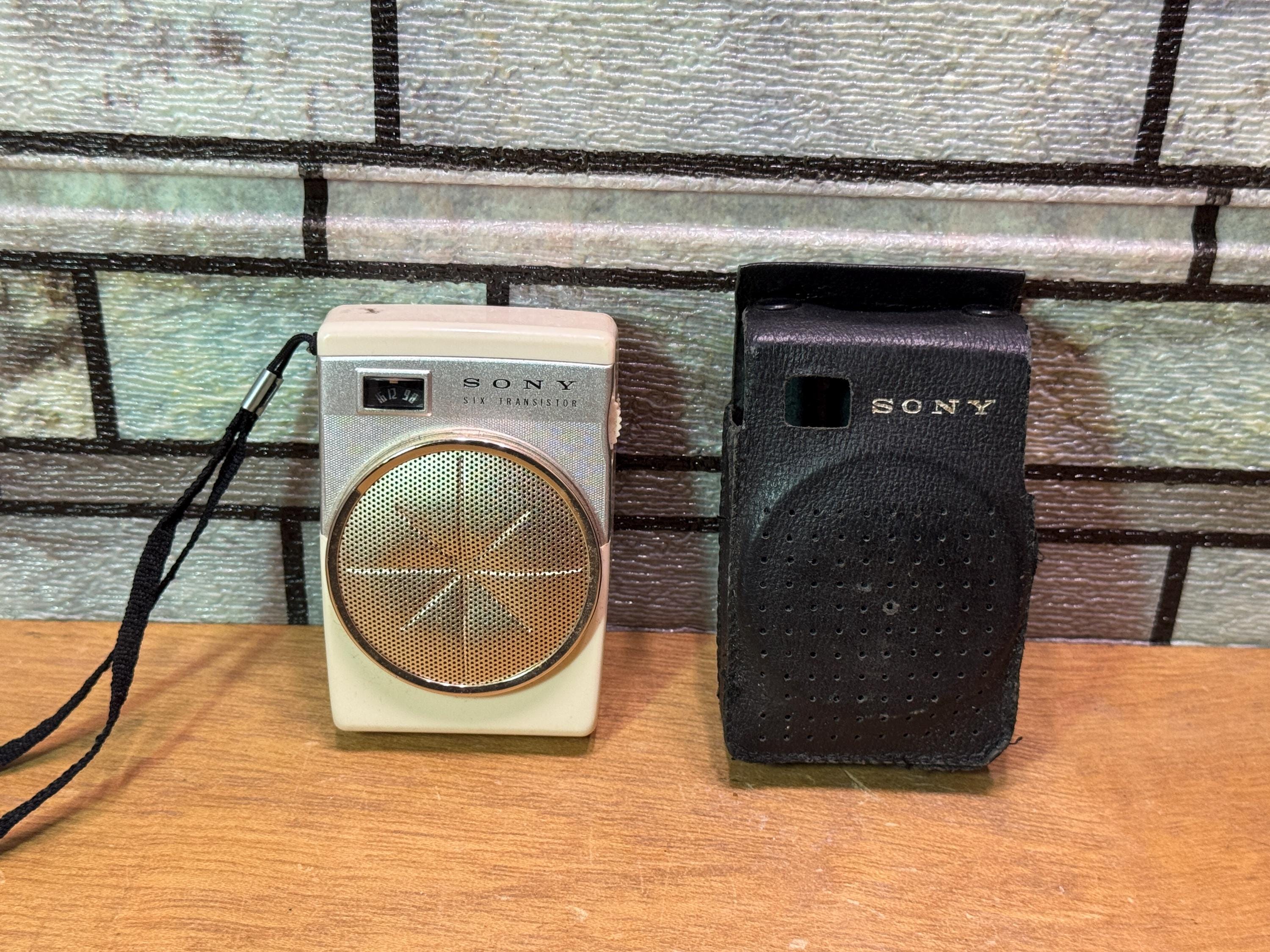 Vintage Sony TR-620 Pocket AM Transistor Radio, Excellent, Free