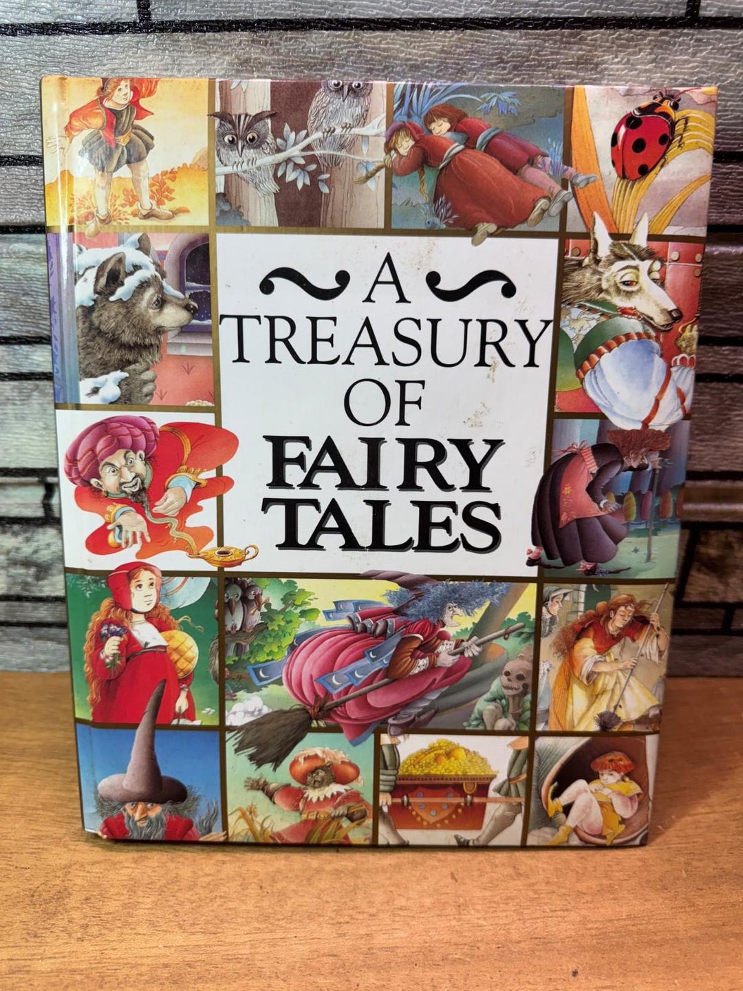 A Treasury of Fairy Tales - Quebecor - Large Children's HC Book - 1994 ...