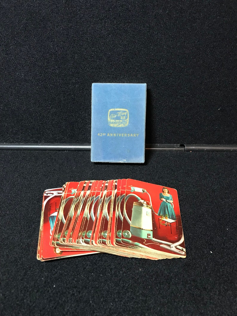 Cartas de jogo higienizadoras Air Way dos anos 1950 - VINTAGE Kitsch mulher engraçada a vácuo, QuikShip no mesmo dia imagem 1