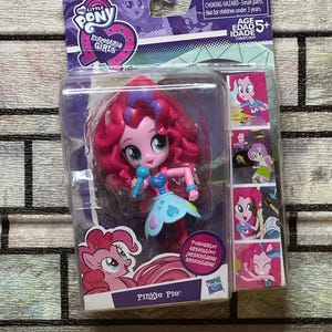 My Little Pony Equestria Girls Minis Pinkie Pie Fantasy Scene Singer, QuikShip Daily