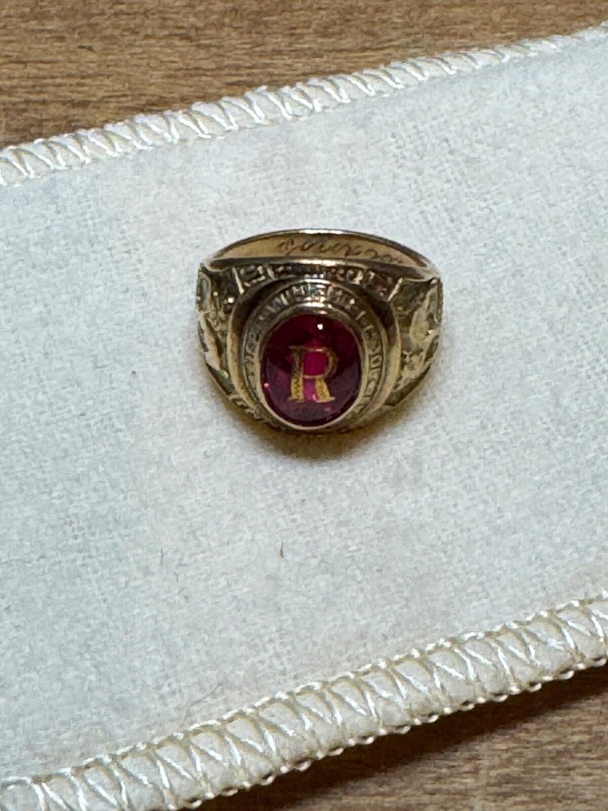 1965 Class Ring - Etsy