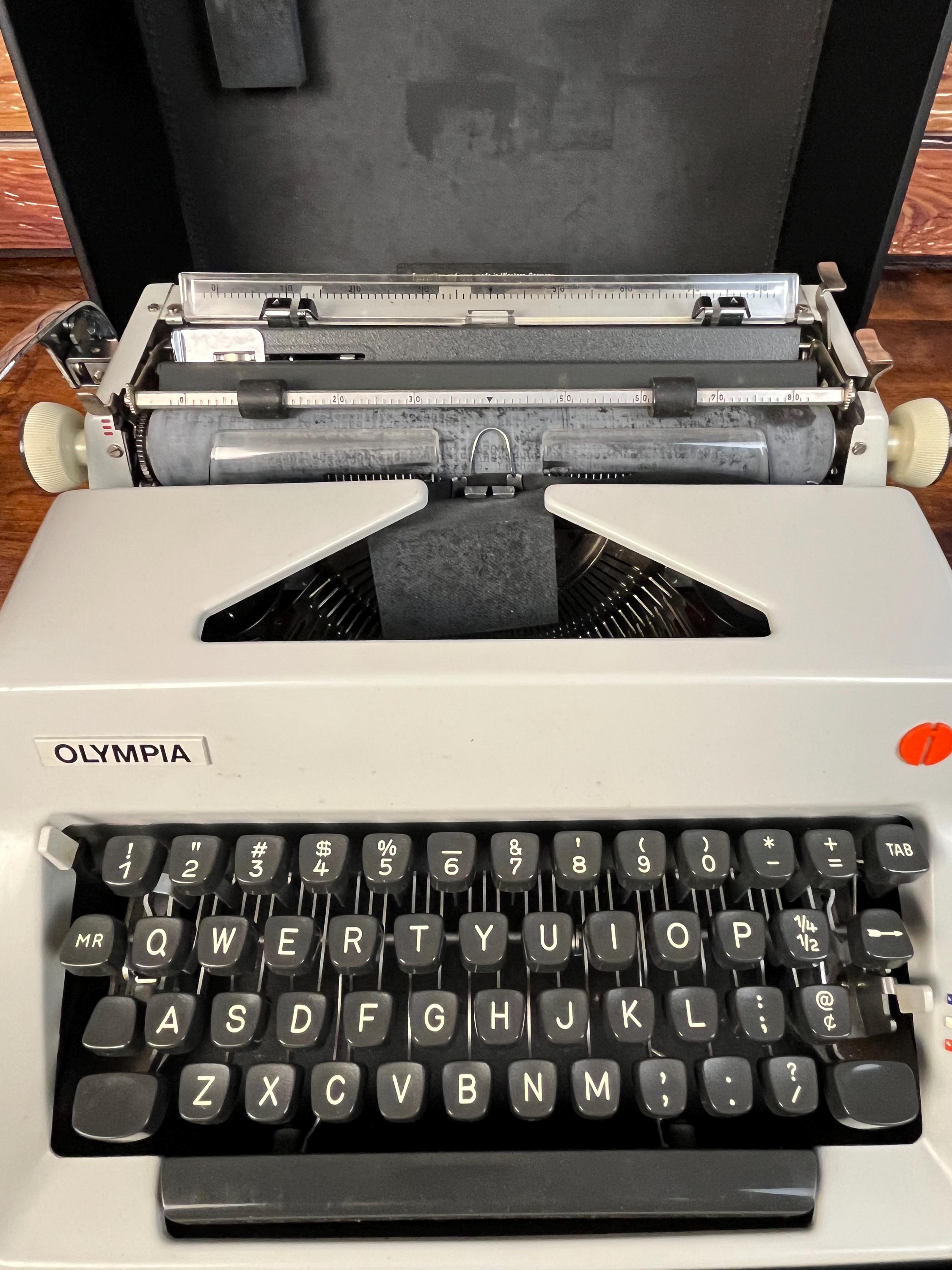 Olympia Sm9 Typewriter - Etsy