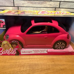 バービー VW フォルクスワーゲン「ザ・ビートル」ピンクの車