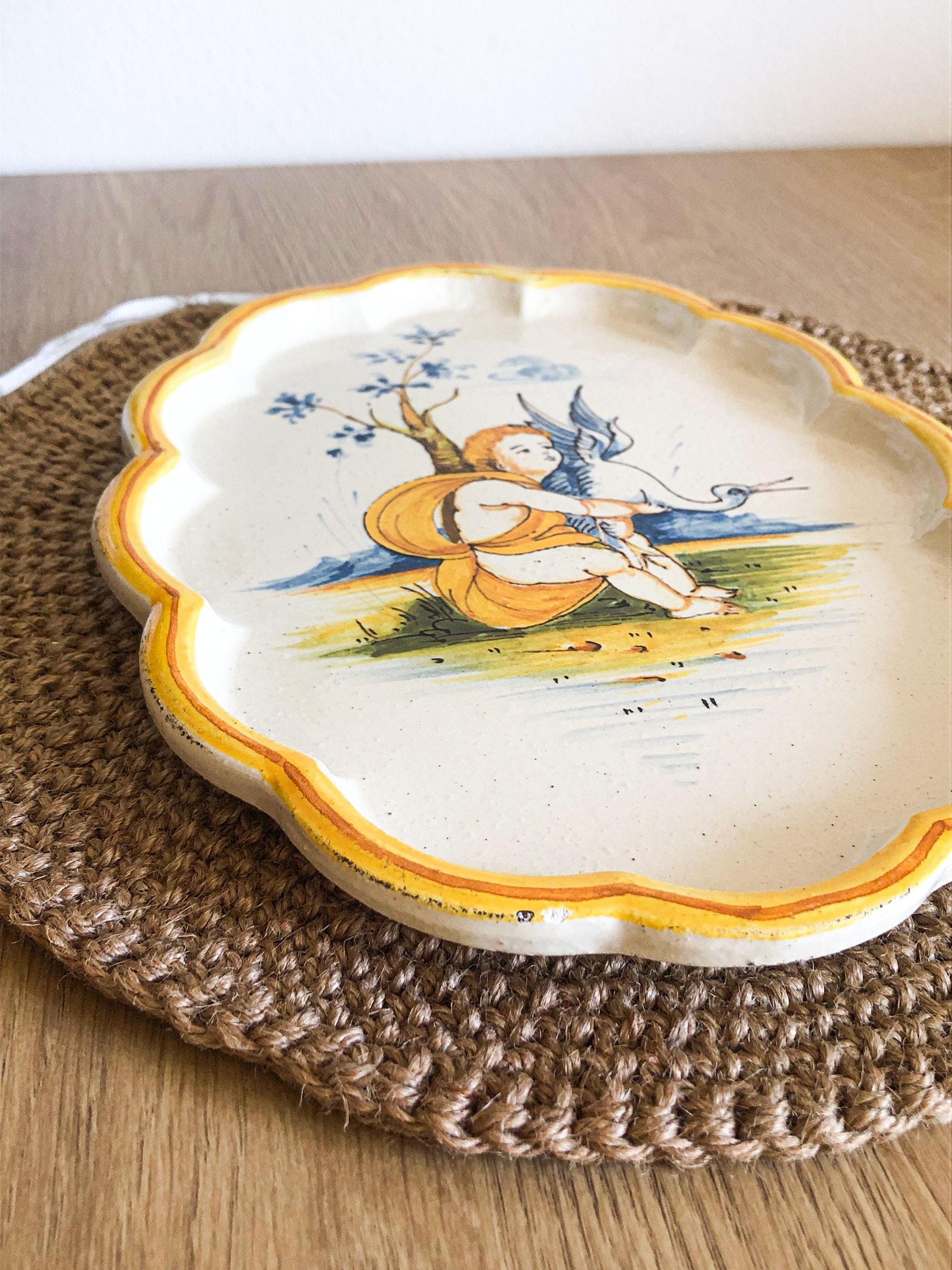 ヴィンテージ 手描き イタリア製マジョリカ焼き 陶器皿、天使モチーフ 