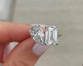 4 CT Toi Et Moi Engagement Ring | Lab Diamond & Moissanite Pear Emerald Two Stone Wedding Ring | 14K Solid Gold | Unique Gift for Her