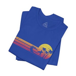 Surfing T-shirt, Retro Sunset Tee, Vintage Surfer Shirt, Beach Gift T Shirt, Wave Tshirt for Men image 4