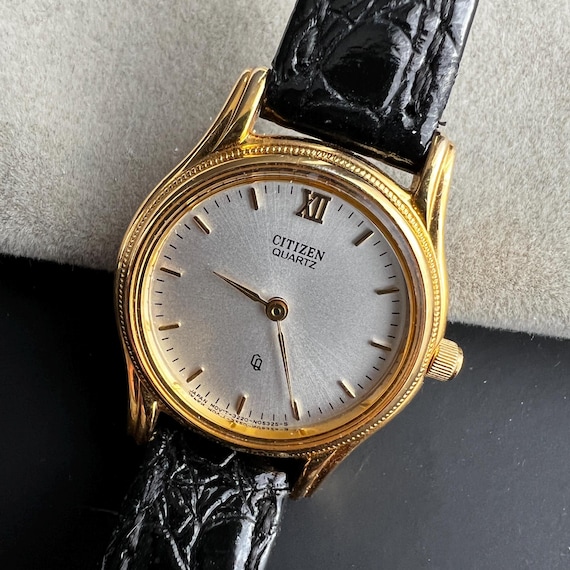 Vintage Ladies Citizen Quartz Watch Black Leather Band  display picture 2