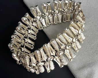 Vintage Coro Gold Tone Shell Bracelet: 1960s Costume Jewelry - Etsy