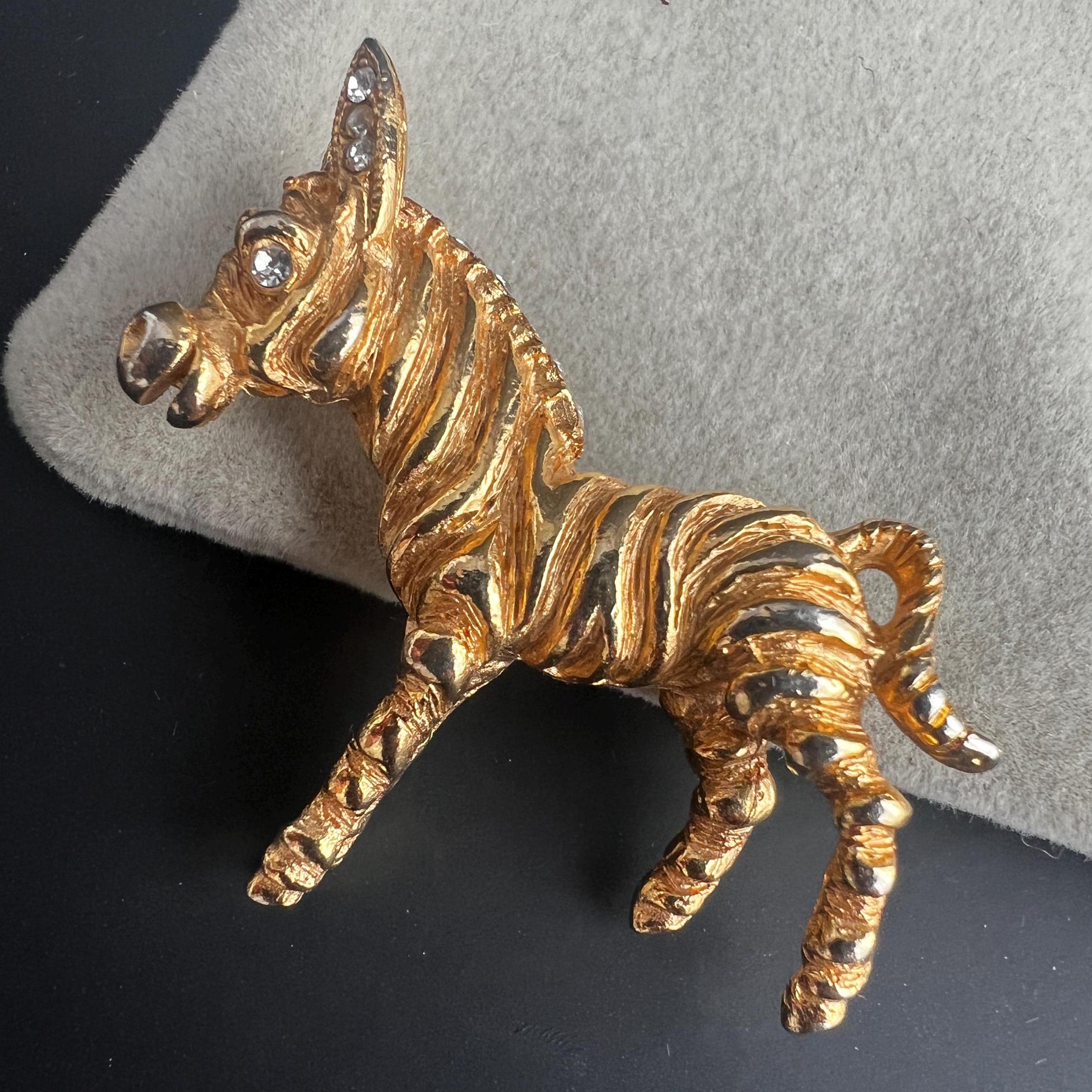 p.design ヴィンテージ ブローチ 馬 馬 ウマ モチーフ ヴィンテージ ブローチ ゴールドトーン | ルゴワ屋