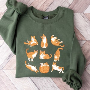 Cute Orange Cat Shirt, Orange Cat T-Shirt, Orange Cat Mom Sweatshirt, Orange Cat Owner Gift, Orange Tabby Cat Tee, Ginger Cat,Crazy Cat Lady