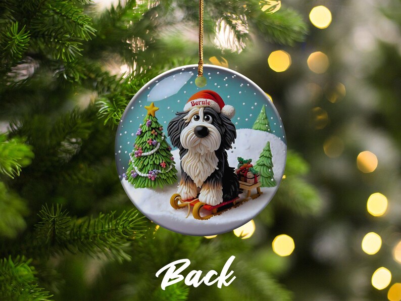 Bernedoodle Sledding, Snow Globe Style Ornament | Ceramic | 3 Inch Personalized Double Sided Keepsake afbeelding 5