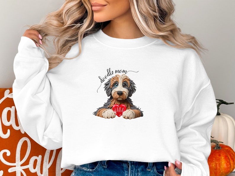 Sudadera personalizada para mamás de Bernedoodle, con el nombre del perro personalizado. imagen 1