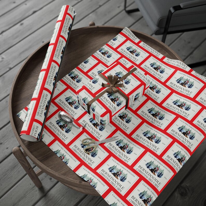 Bernedoodle Dog Themed Christmas Wrapping Paper – Doodle Lover Festive Design image 16