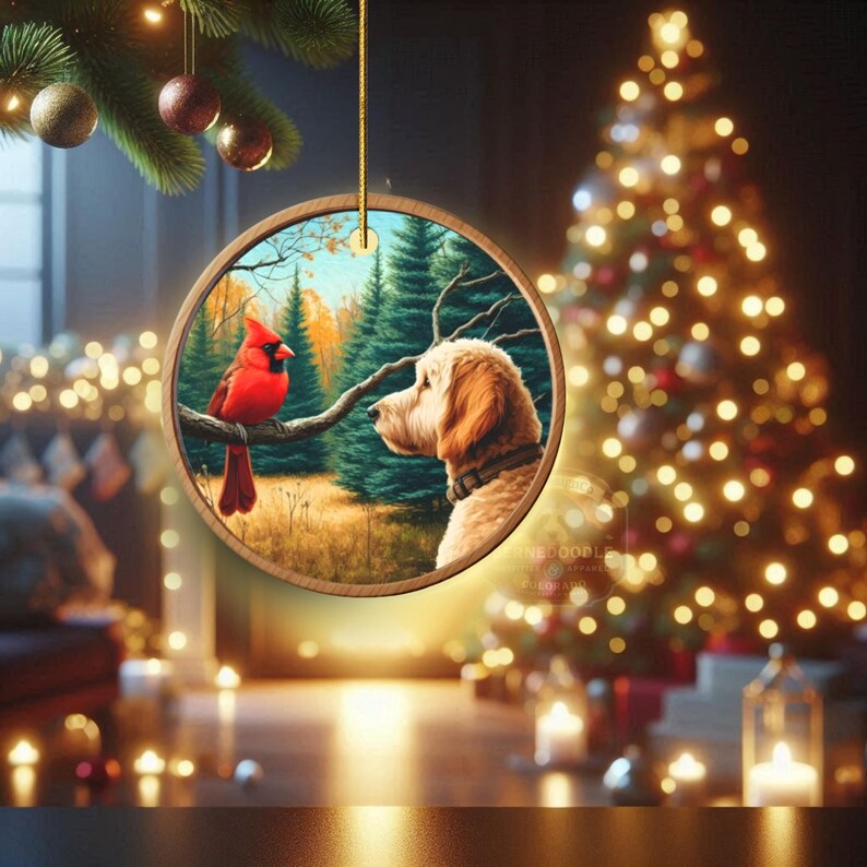 Ornamento de cerâmica com cardeal e cachorro Goldendoodle, estilo pintura a óleo. imagem 19