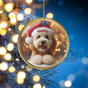 Keramik-Weihnachtsmannmütze, personalisierter Goldendoodle-Weihnachtsbaumschmuck | Sublimationsdruck | 7,6 cm (3 Zoll) Baumdekoration, individuelles Haustier-Andenken, Weihnachtsgeschenk Bild 6