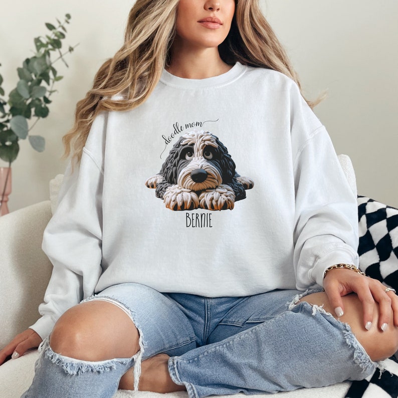 Bernedoodle mom sweatshirt,berndoodle mom, mom sweatshirt, valentine bernedoodle, valentine dog gift, dog sweatshirt, personalized dog sweatshirt,doodle mama, doodle fan, bernedoodle enthusiast gift.